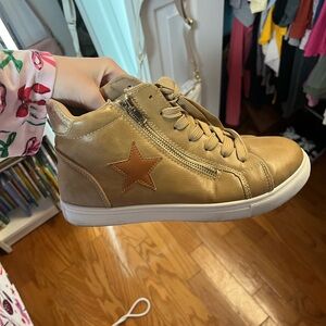 Gold High-Top Sneakers with Star Detail